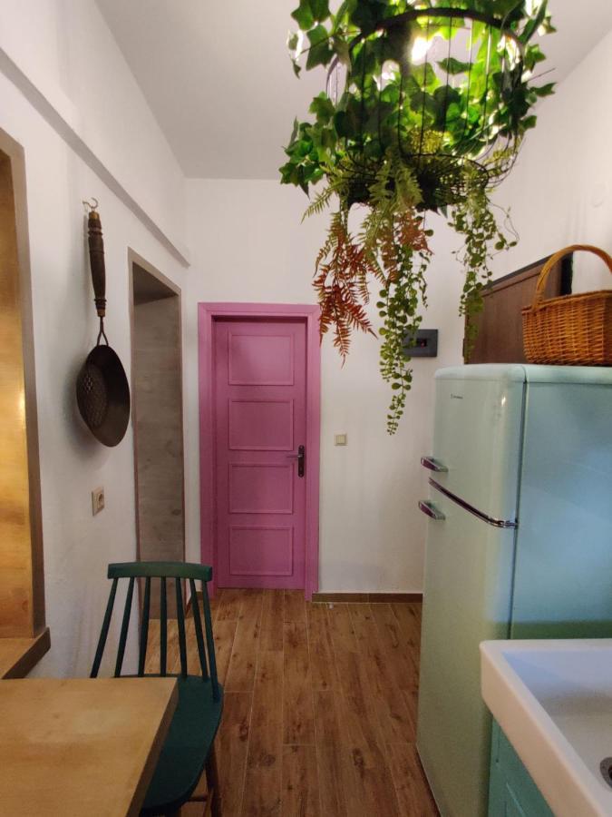Vintage Lux Homes Vrasná Dış mekan fotoğraf