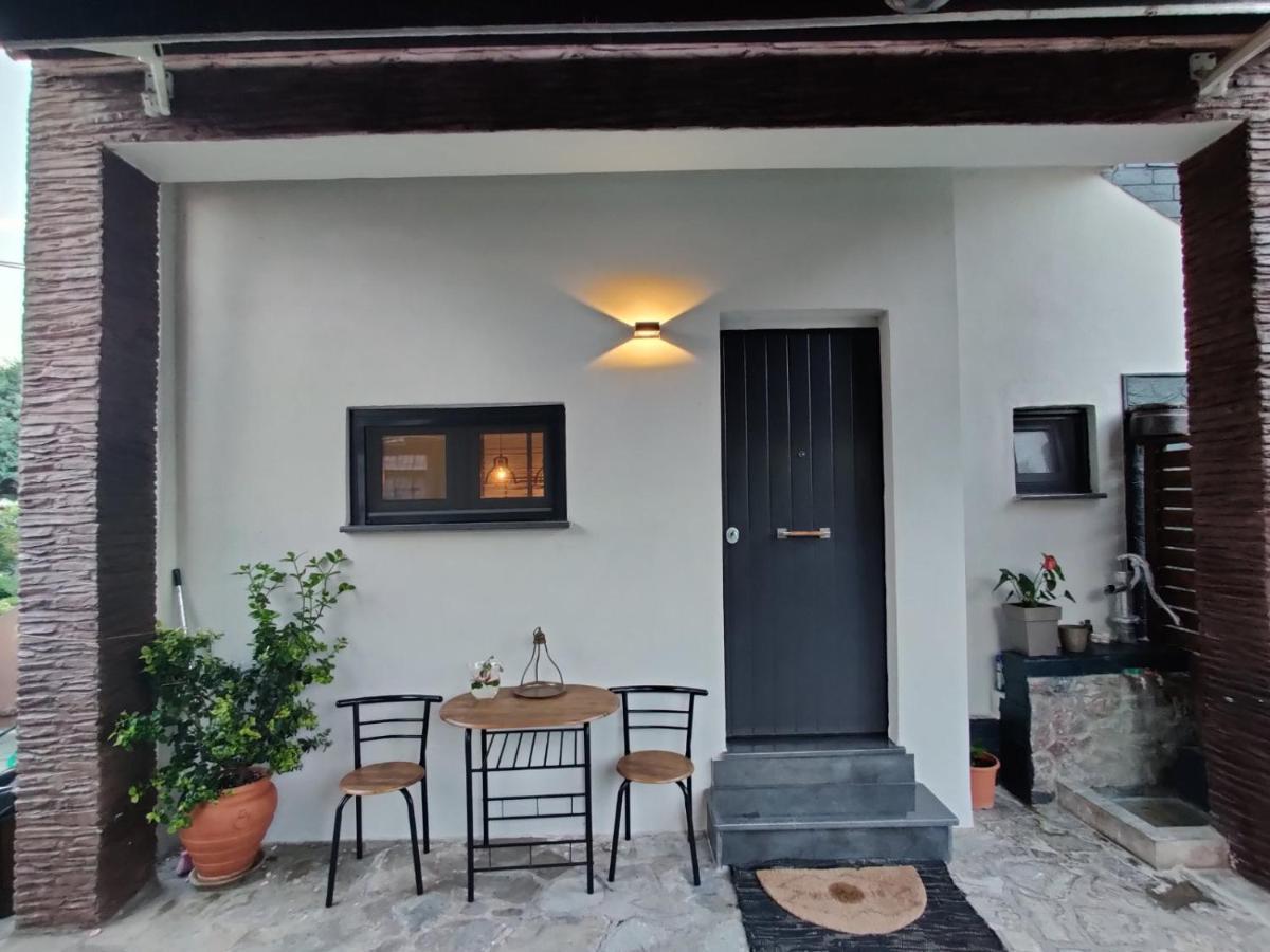 Vintage Lux Homes Vrasná Dış mekan fotoğraf