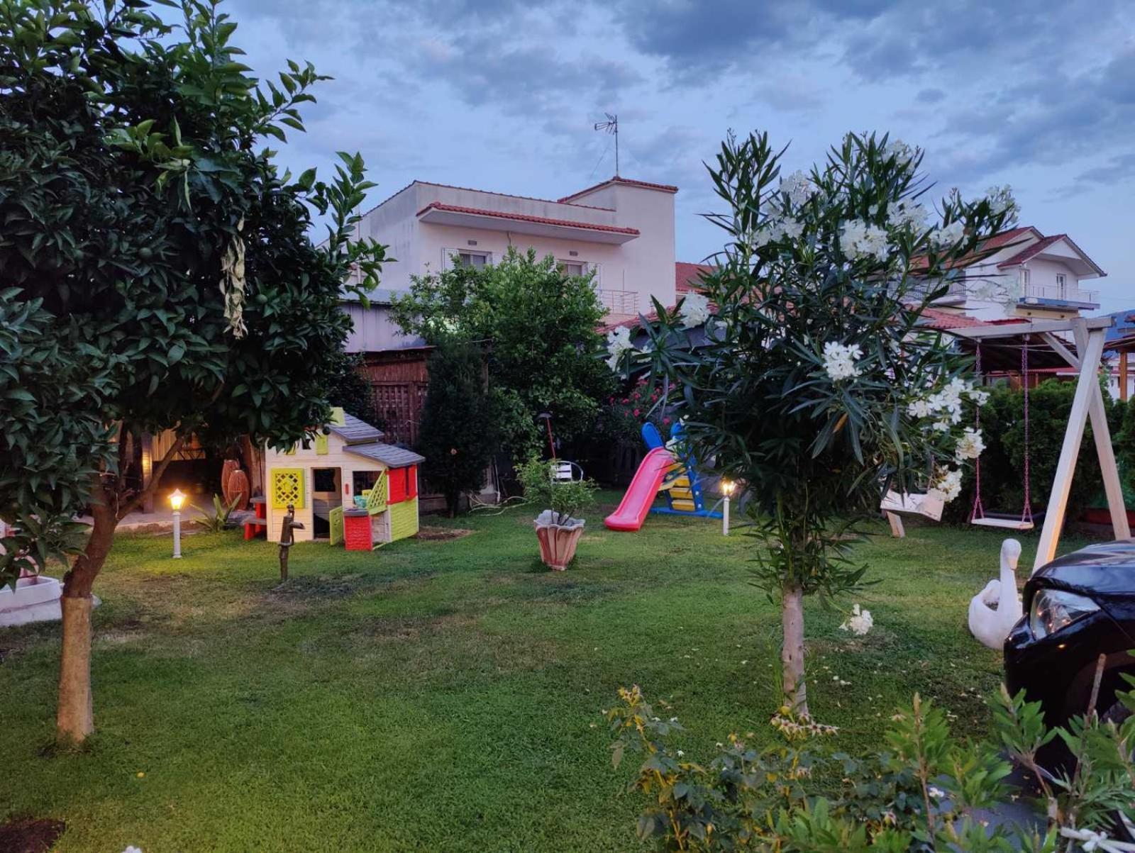 Vintage Lux Homes Vrasná Dış mekan fotoğraf
