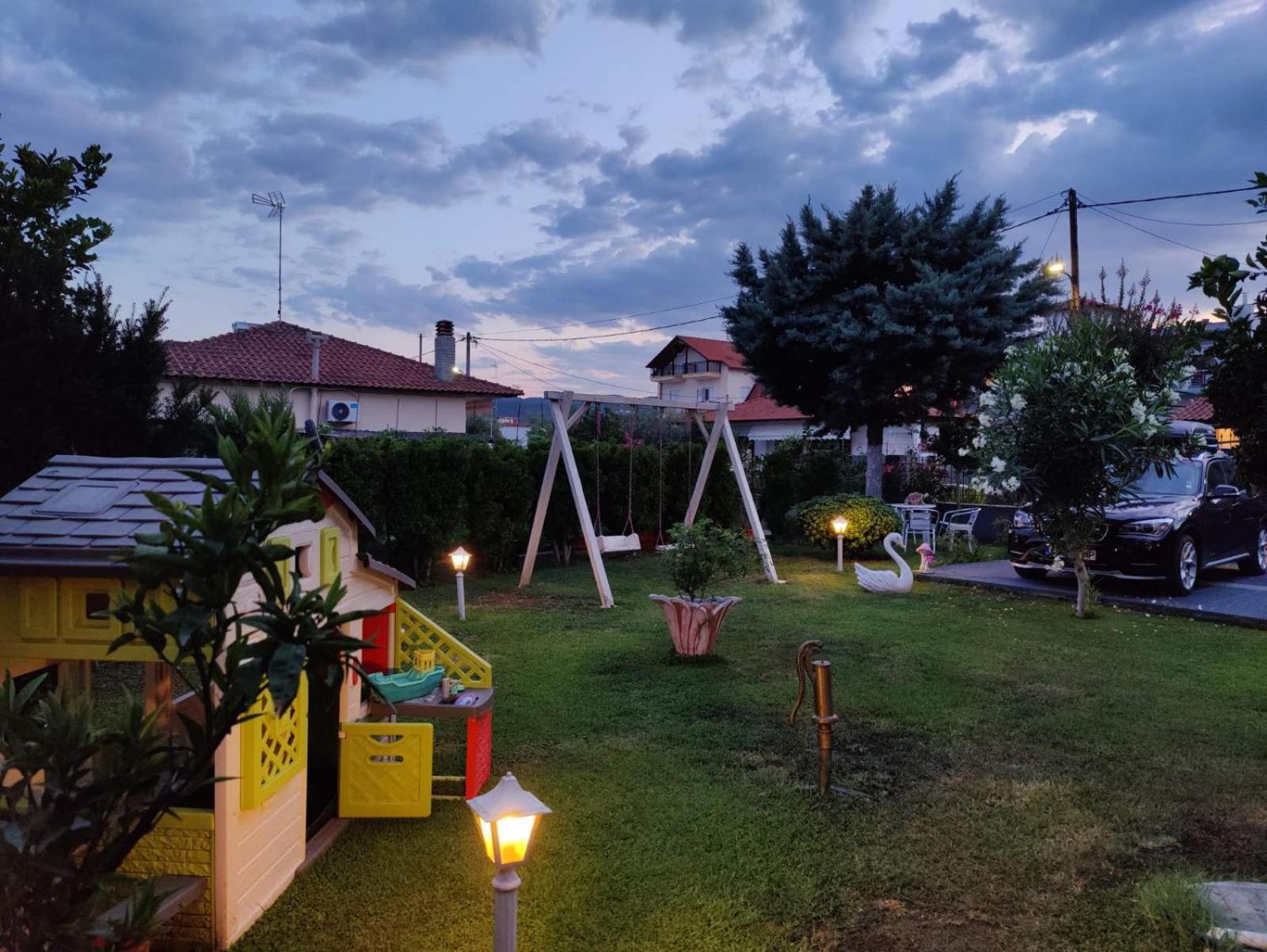 Vintage Lux Homes Vrasná Dış mekan fotoğraf